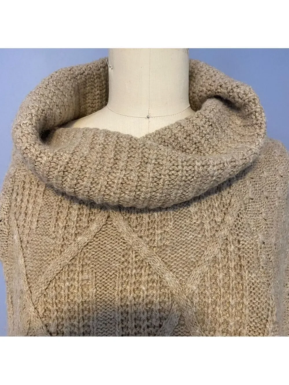 Wool-Blend Cowl Neck Knit Sweater Poncho – OS – Jperico Made in Italy
